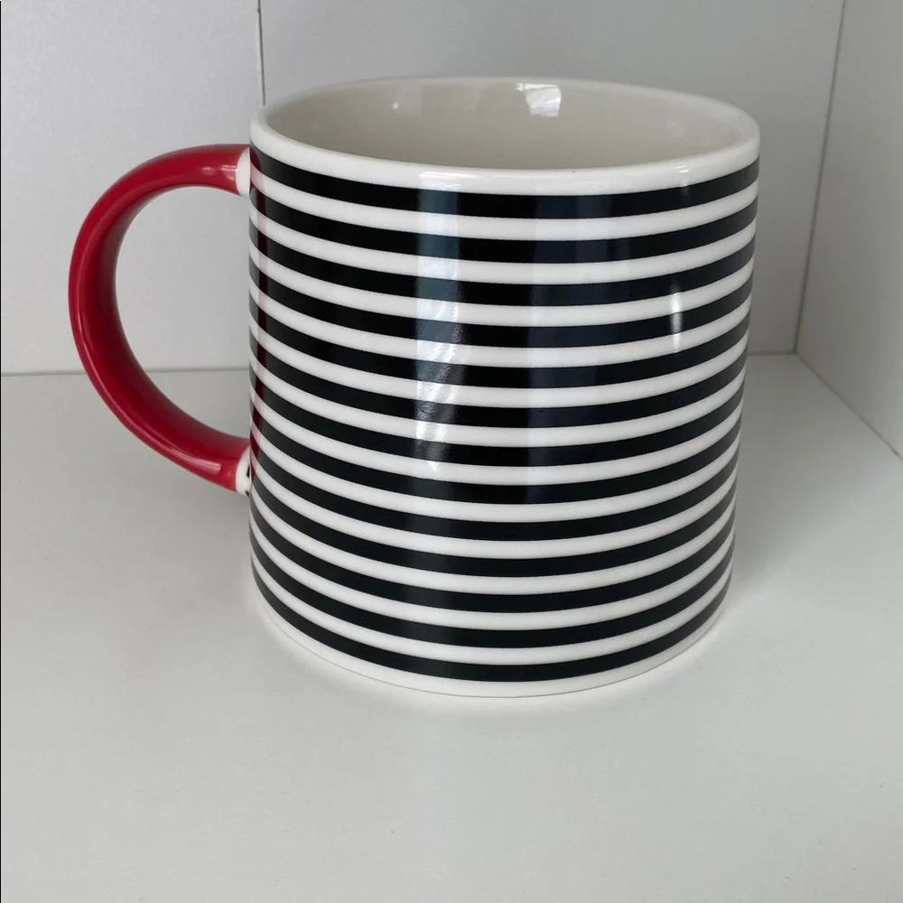 Disney by Target Mickey Mouse collection coffee mug - Picture 2 of 4